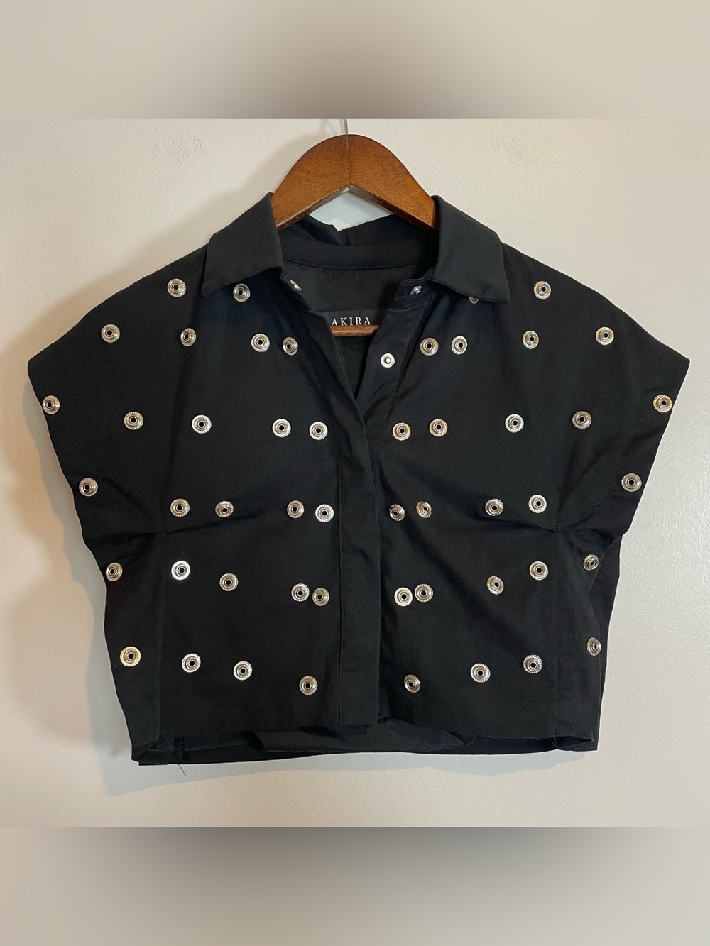 AKIRA Small Black Silver Embellished Cropped Collared Shirt